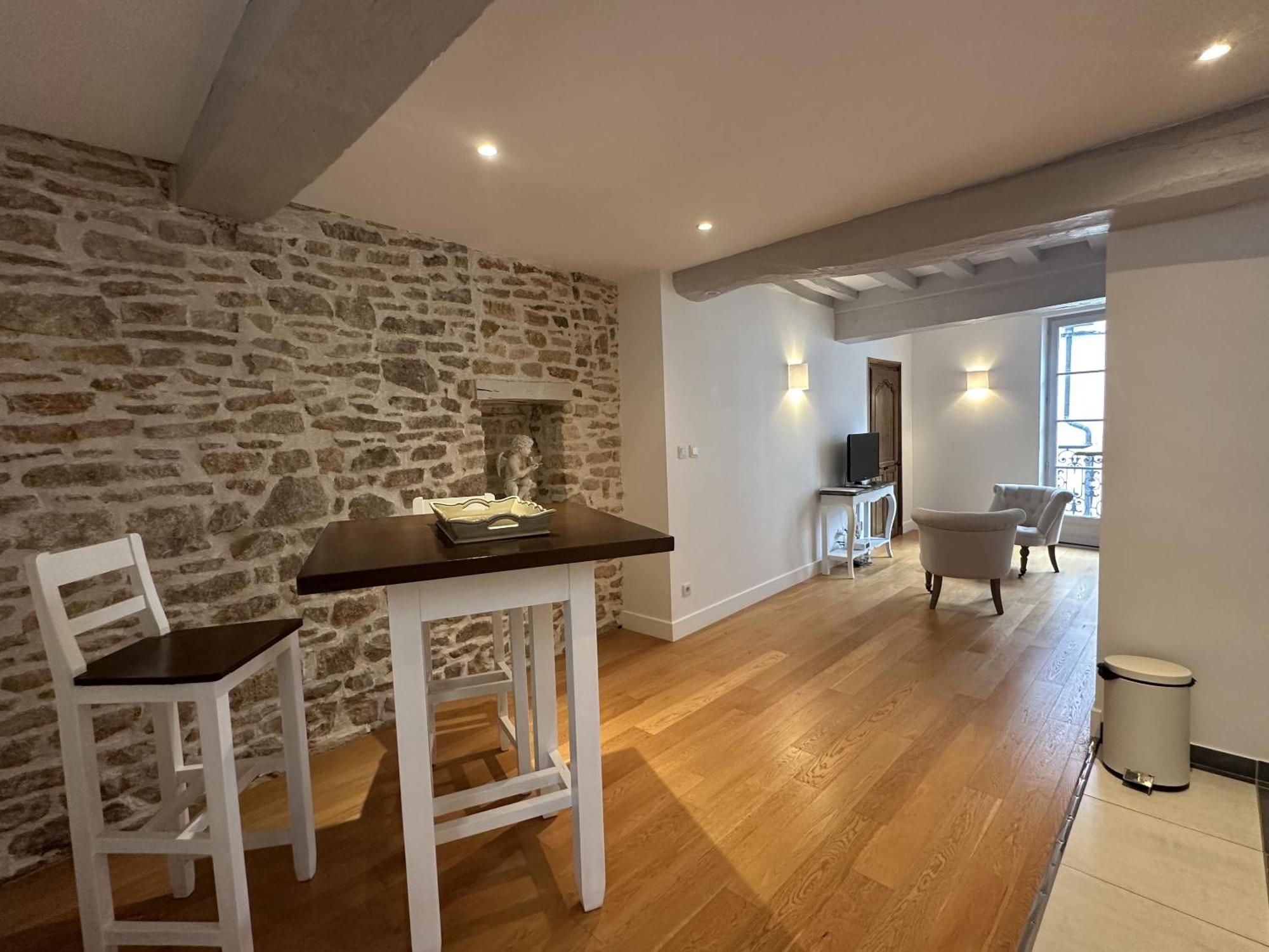ביון Batisse Paradis- 3 Appartements Calmes Et Elegants Au Centre Historique De Beaune חדר תמונה