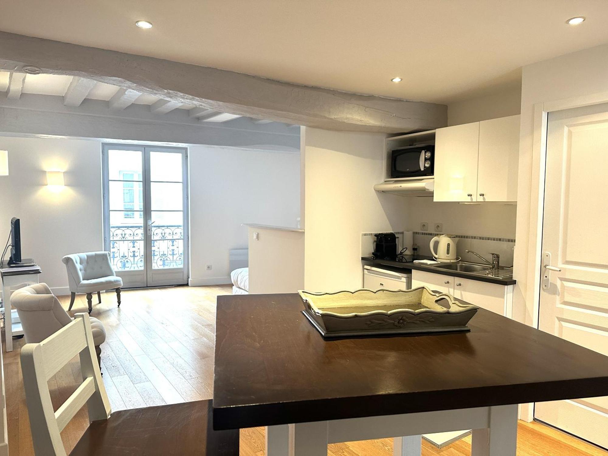 ביון Batisse Paradis- 3 Appartements Calmes Et Elegants Au Centre Historique De Beaune מראה חיצוני תמונה